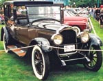 23 Packard Town Car Limo